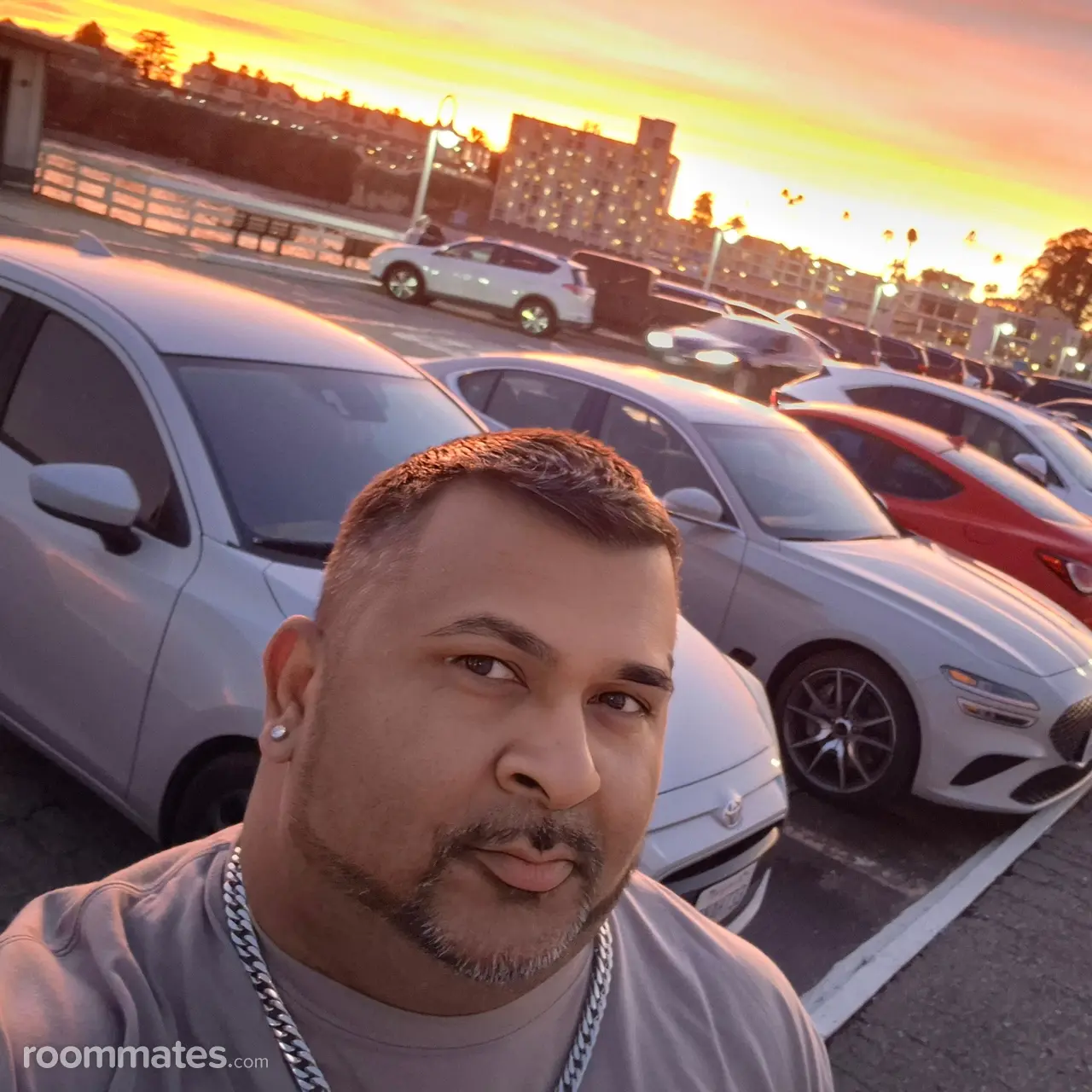 Profile photo 6 of 6