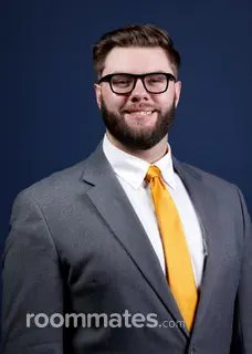 Roommate looking Naperville, IL, $1000