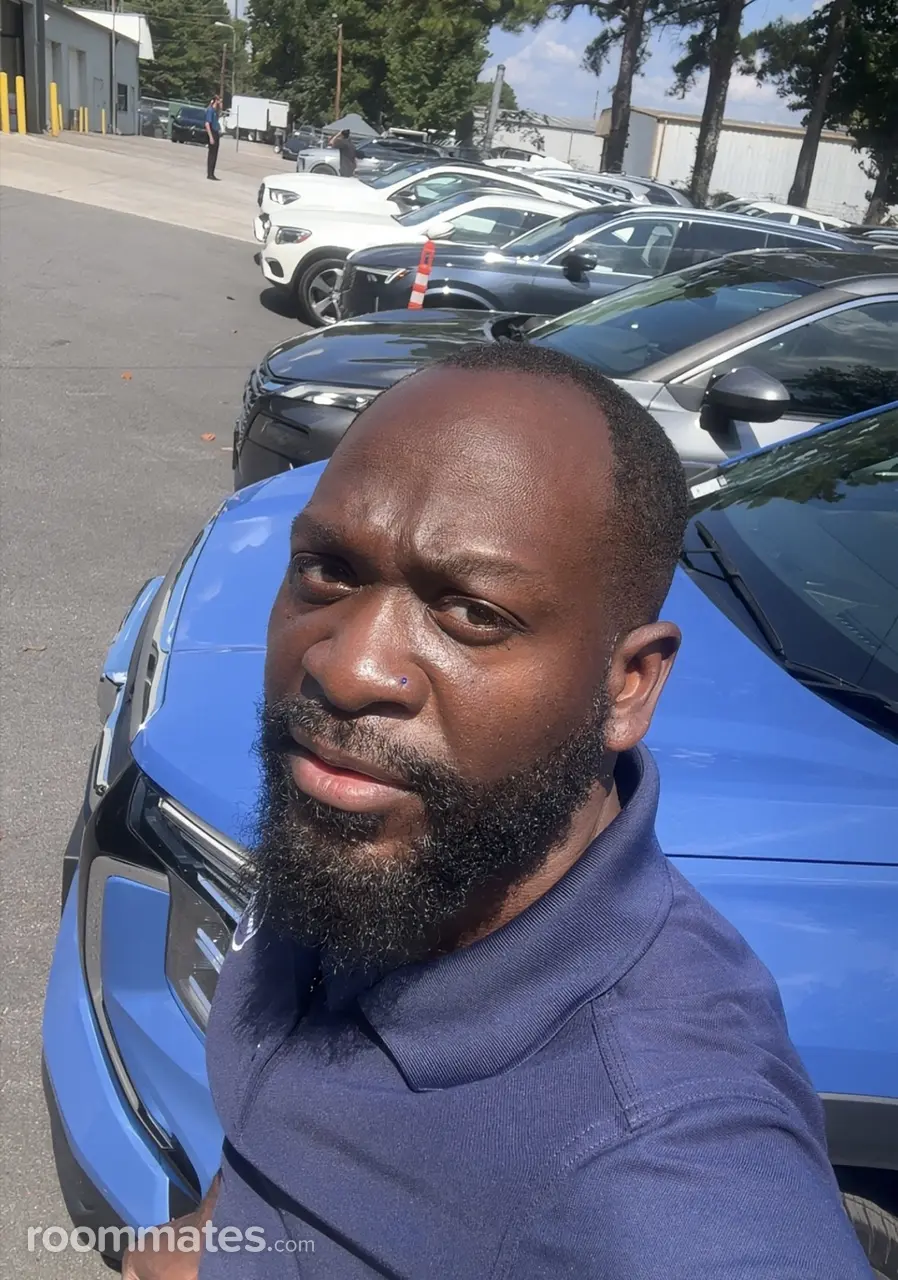 Profile photo 2 of 2