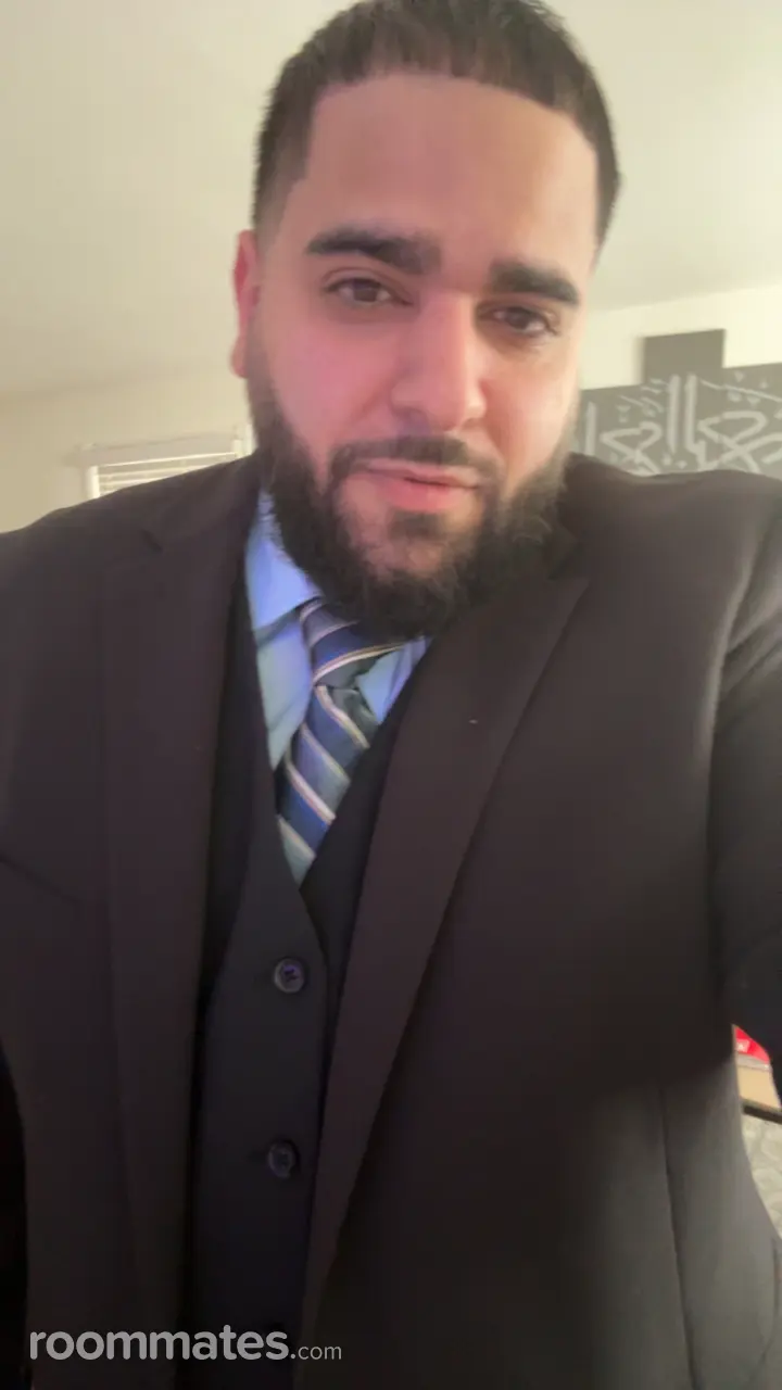 Profile photo 8 of 11