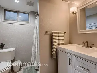 Room for rent in Denver, CO $1000, townhouse