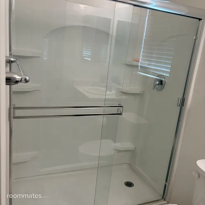 Room for rent in Woodland, CA $1050, house
