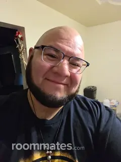 Roommate looking Clovis, CA, $800