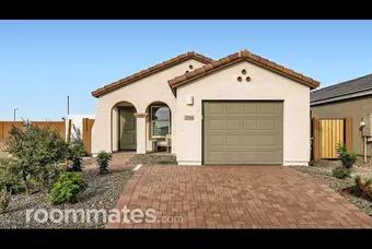 Room for rent in Mesa, AZ $800, house