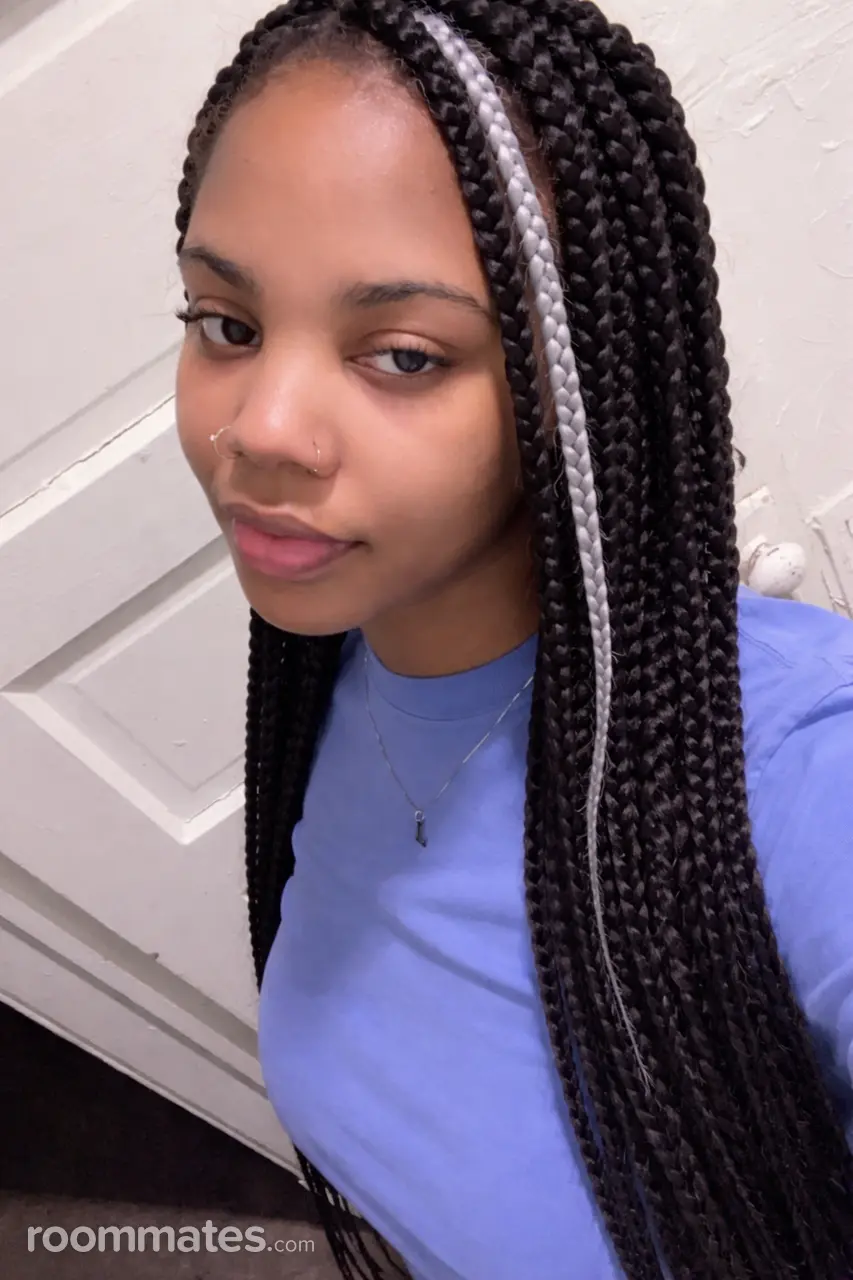 Profile photo 4 of 4