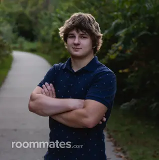 Roommate looking Des Moines, IA, $600