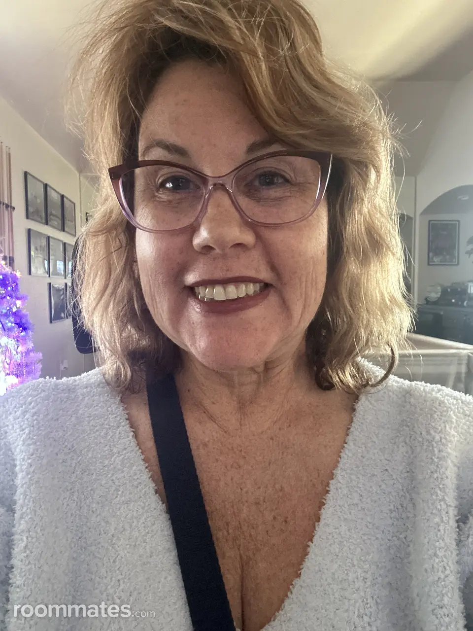 Profile photo 8 of 14