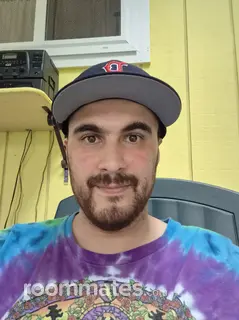 Roommate looking Springfield, MA, $1000