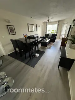 Room for rent in Gainesville, FL $600, apartment