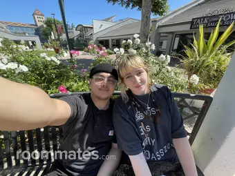 Roommate looking Hemet, CA, $1600