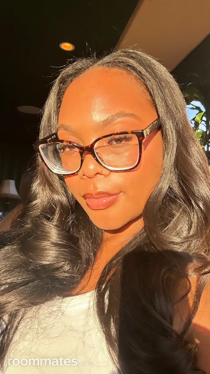 Profile photo 6 of 7