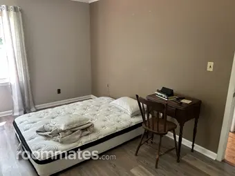 Room for rent in Hickory Grove, SC $1200, house