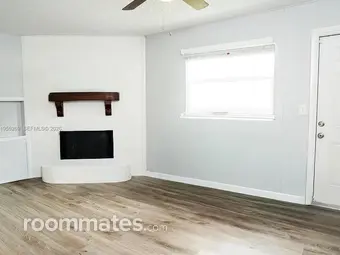 Room for rent in Sebastian, FL $1550, house