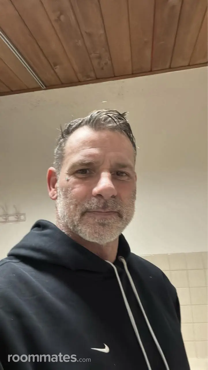Profile photo 2 of 10