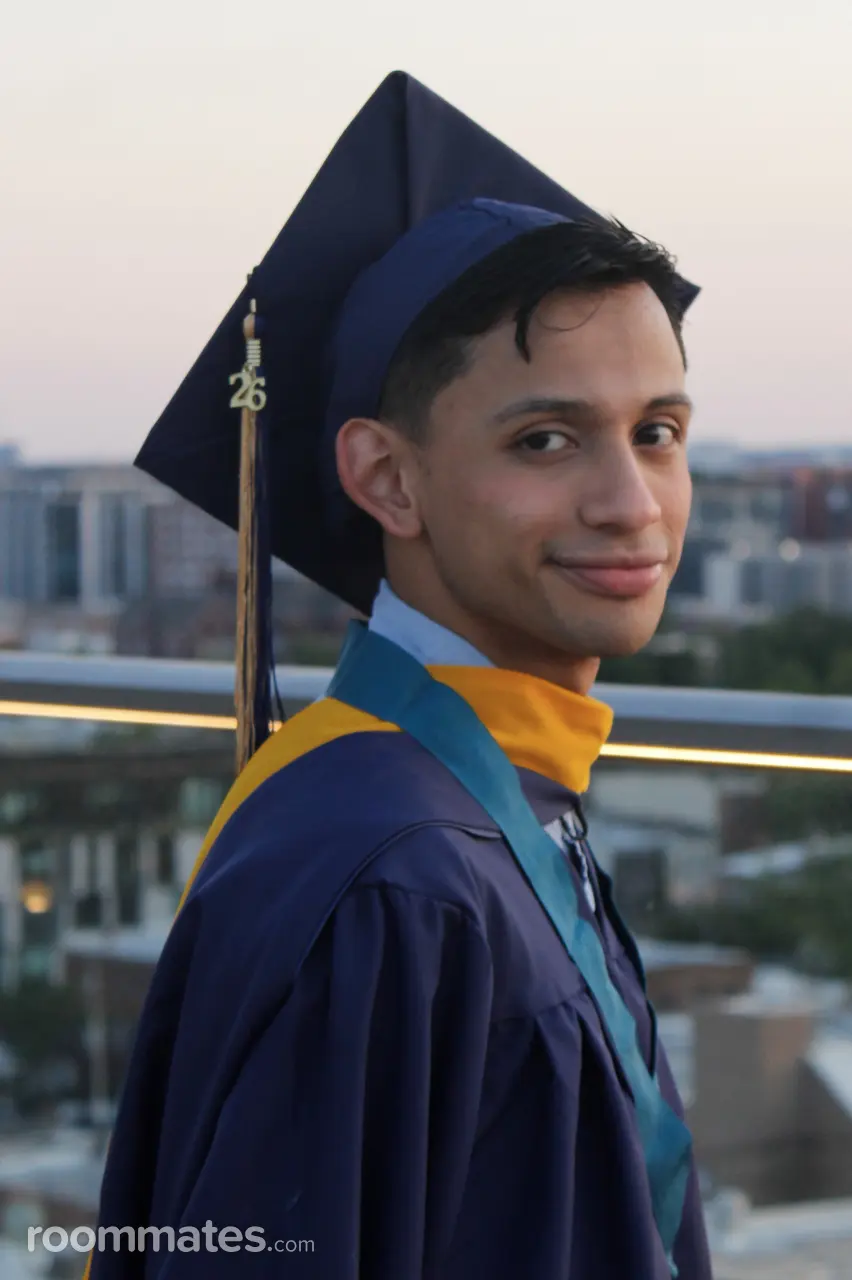 Profile photo 3 of 4