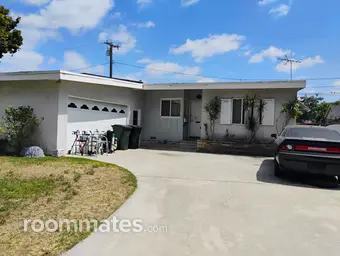 Room for rent in Fullerton, CA $1200, house
