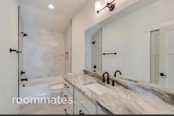 Room for rent in Nashville, TN $1100, house