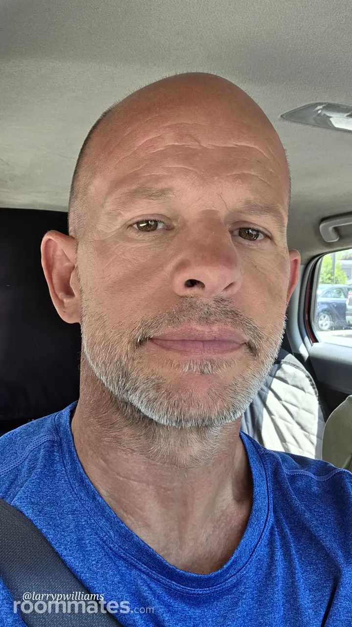 Profile photo 5 of 5