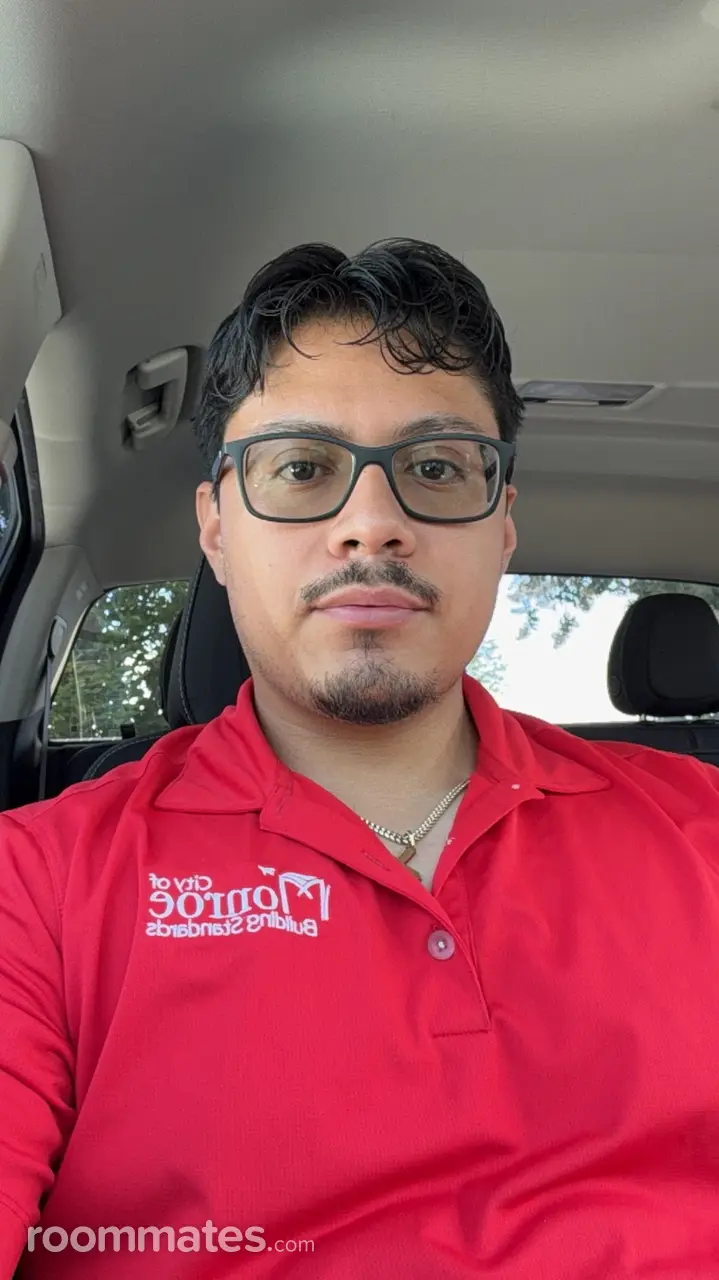 Profile photo 7 of 7