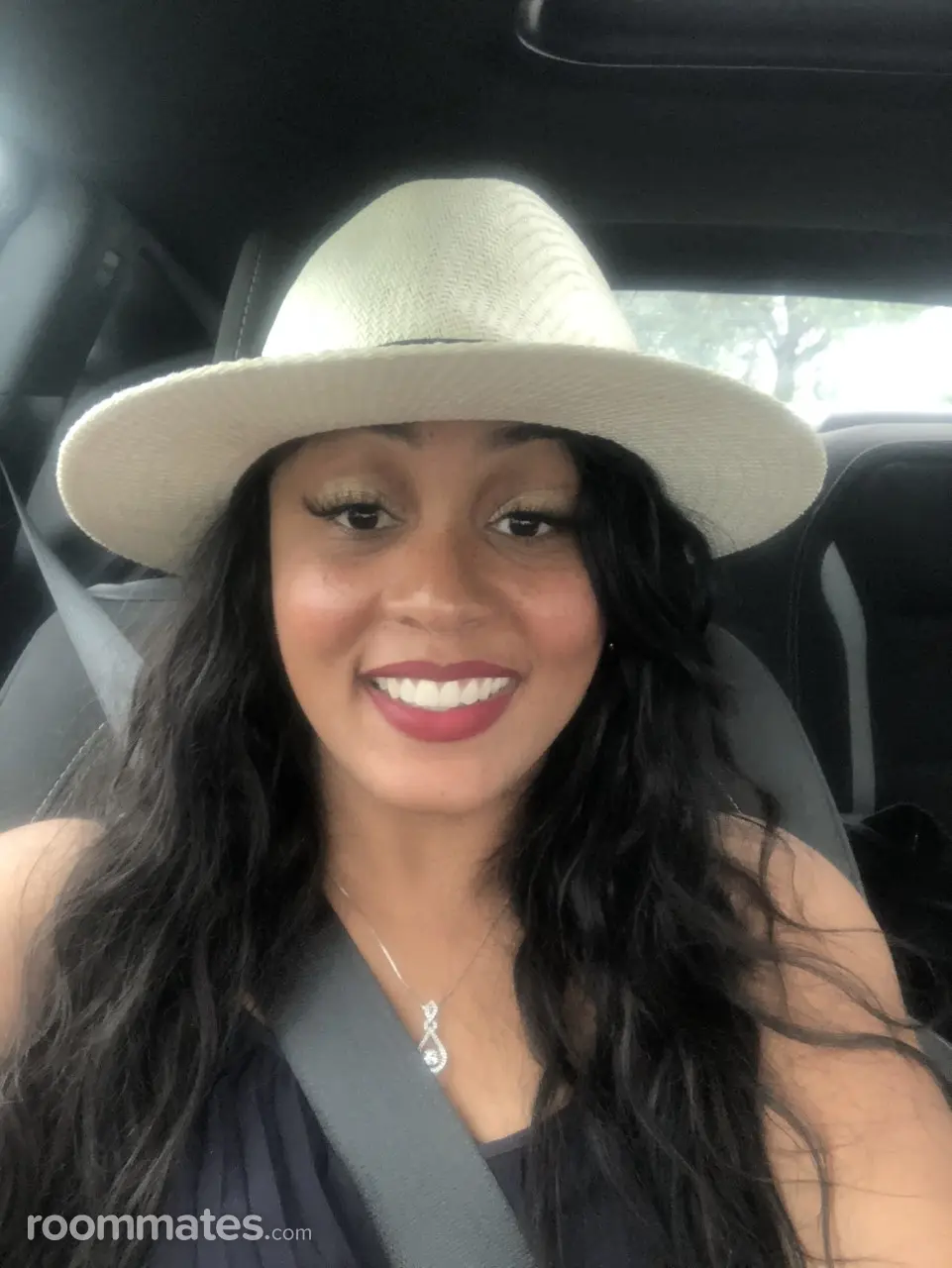 Profile photo 4 of 4