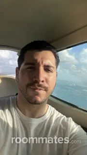 Roommate looking Miami, FL, $1200