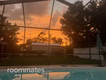 Room for rent in Gulfport, FL $1000, house