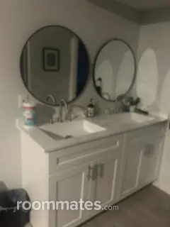 Room for rent in Summerfield, FL $600, house