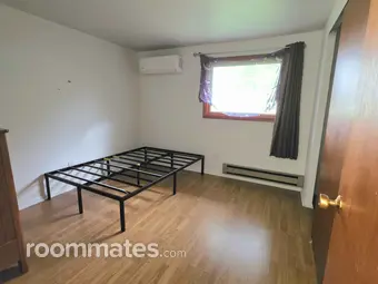 Room for rent in New Haven, IN $500, house