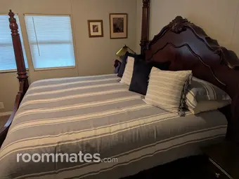 Room for rent in Lakeland, FL $700, house