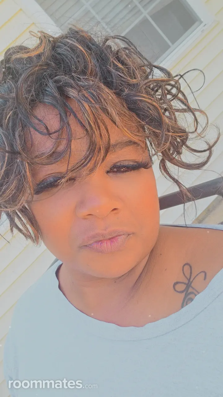 Profile photo 2 of 2