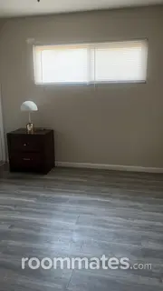 Room for rent in Bakersfield, CA $600, house