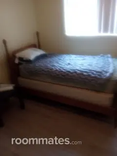 Room for rent in Long Beach, CA $800, apartment