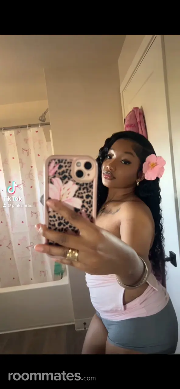 Profile photo 5 of 5