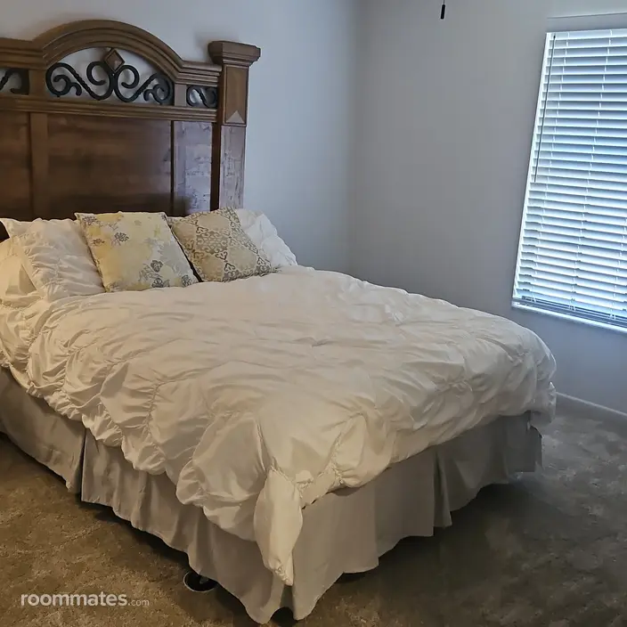 Room for rent in Bradenton, FL $1100, townhouse
