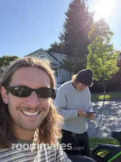 Roommate looking Minneapolis, MN, $1300