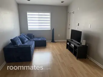Room for rent in West Palm Beach, FL $1100, condo