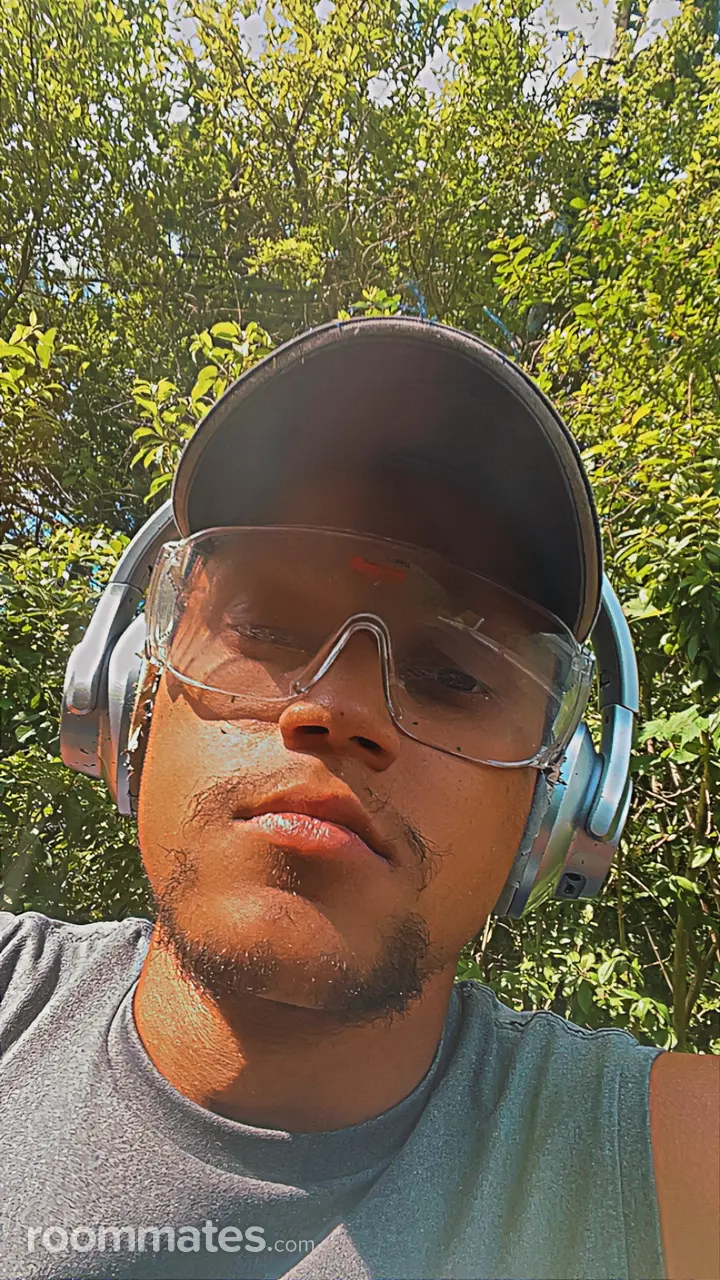 Profile photo 2 of 3