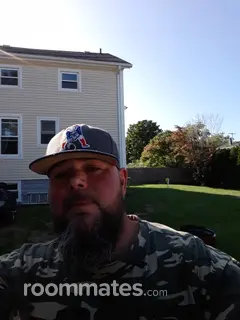 Roommate looking Fall River, MA, $1200