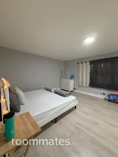 Room for rent in Edison, NJ $1600, townhouse