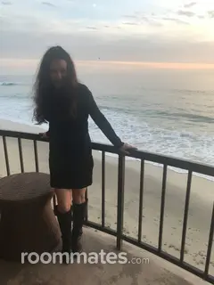 Roommate looking Carlsbad, CA, $1400