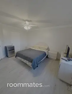 Room for rent in Lake Worth, FL $900, townhouse
