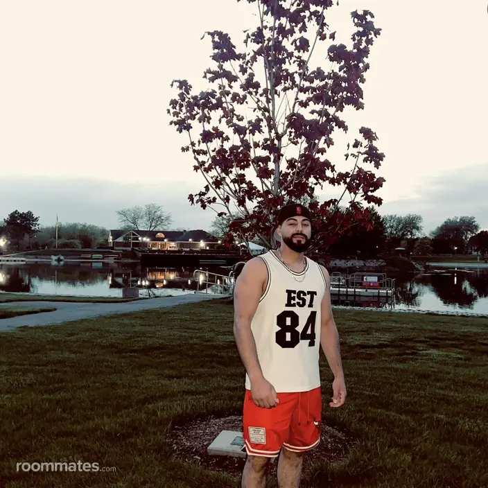 Roommate looking Irvine, CA, $1200
