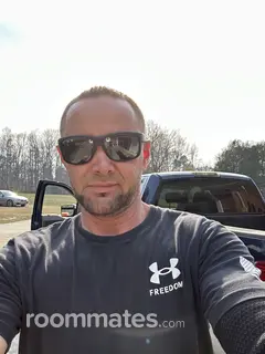 Roommate looking Greensboro, NC, $800