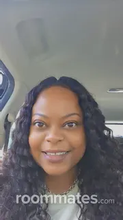 Roommate looking Chicago, IL, $1000