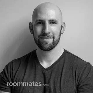 Roommate looking Arlington, VA, $2000