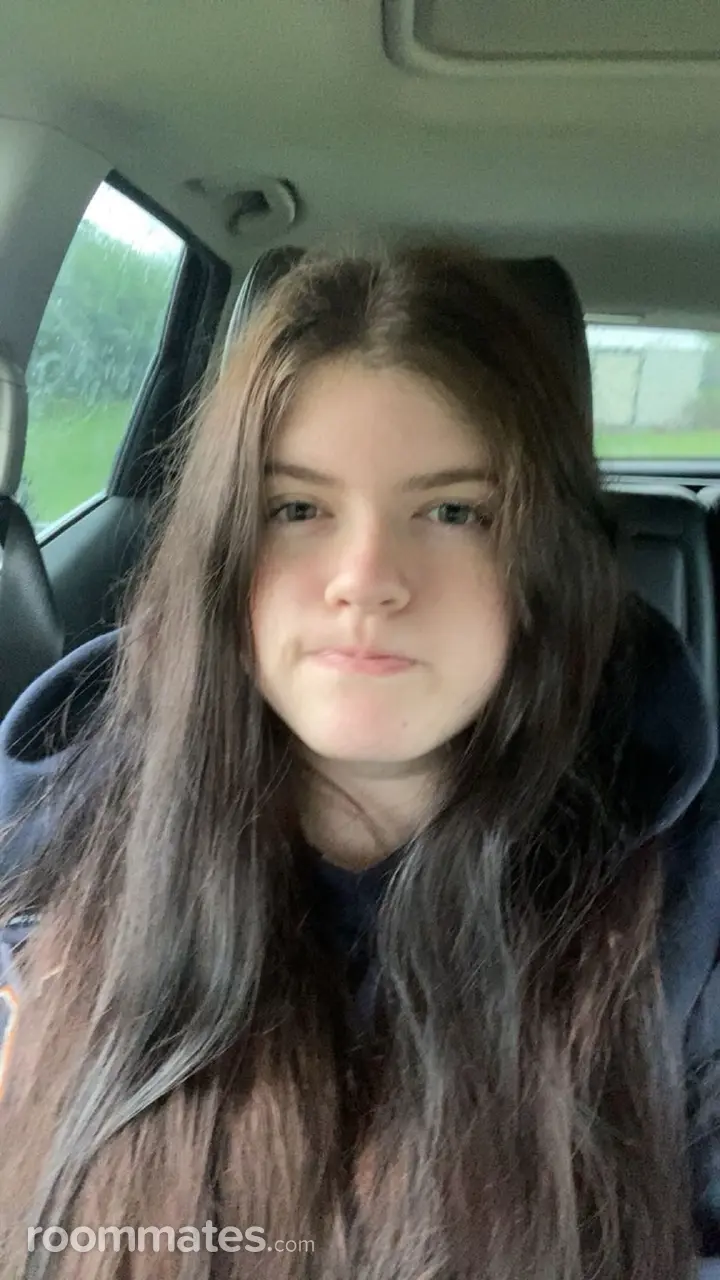 Profile photo 2 of 4