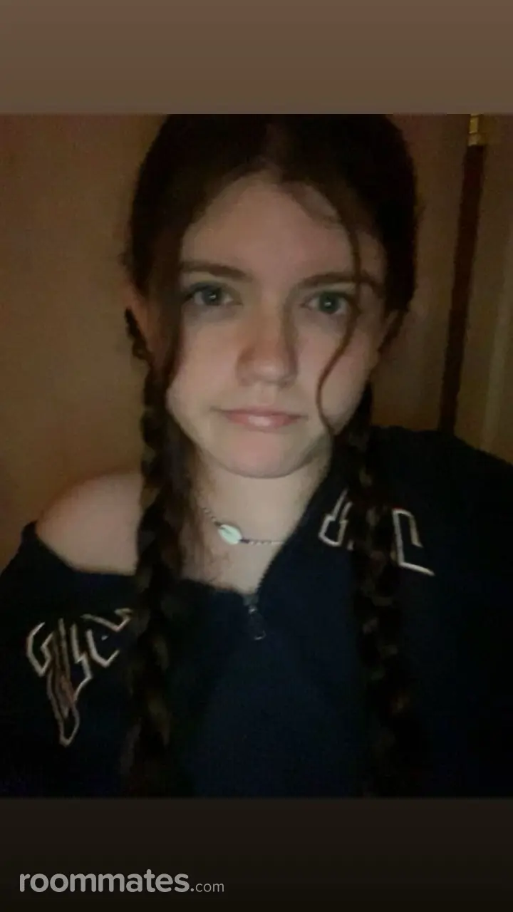 Profile photo 4 of 4