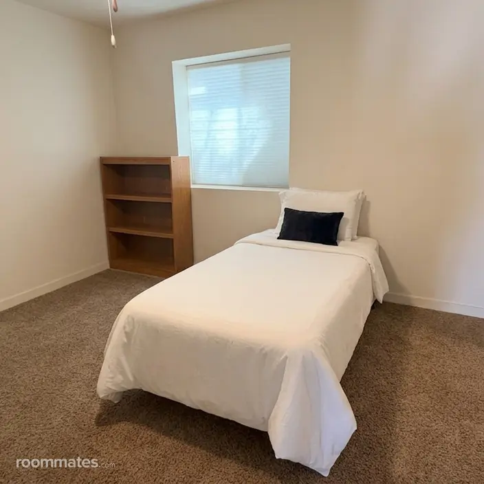 Room for rent in Denver, CO $1400, house