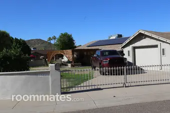Room for rent in Phoenix, AZ $900, house
