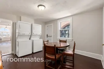 Room for rent in Hartford, CT $1100, house